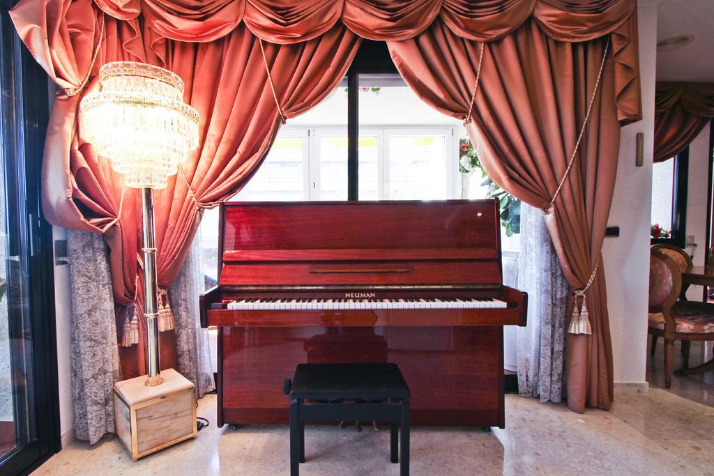サロウEva Vendrell Planet Costa Doradaアパートメント 部屋 写真